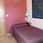 德尔加多旅馆 招待所 3*