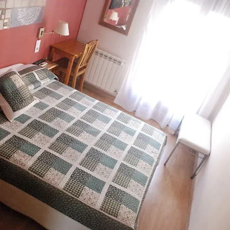 德尔加多旅馆 招待所 3*