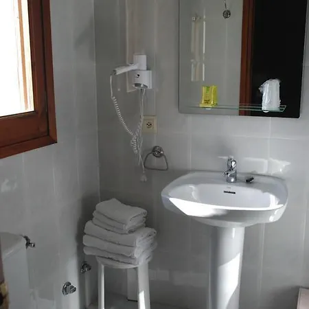 德尔加多旅馆 贝纳瓦雷